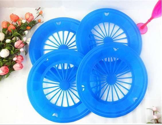 Barbecue party plates, Colorful dinner plates, Disposable plastic trays - available at Sparq Mart